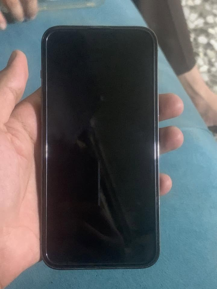 سلام عليكم جهاز 13بطاريه80بلاديه فقط مبدل كامره قطعه وحده اصليه لباقي كله مكفول وين ما تريد تفحص تفحص مكاني بغداد العبيدي شراي يتصل ***********
