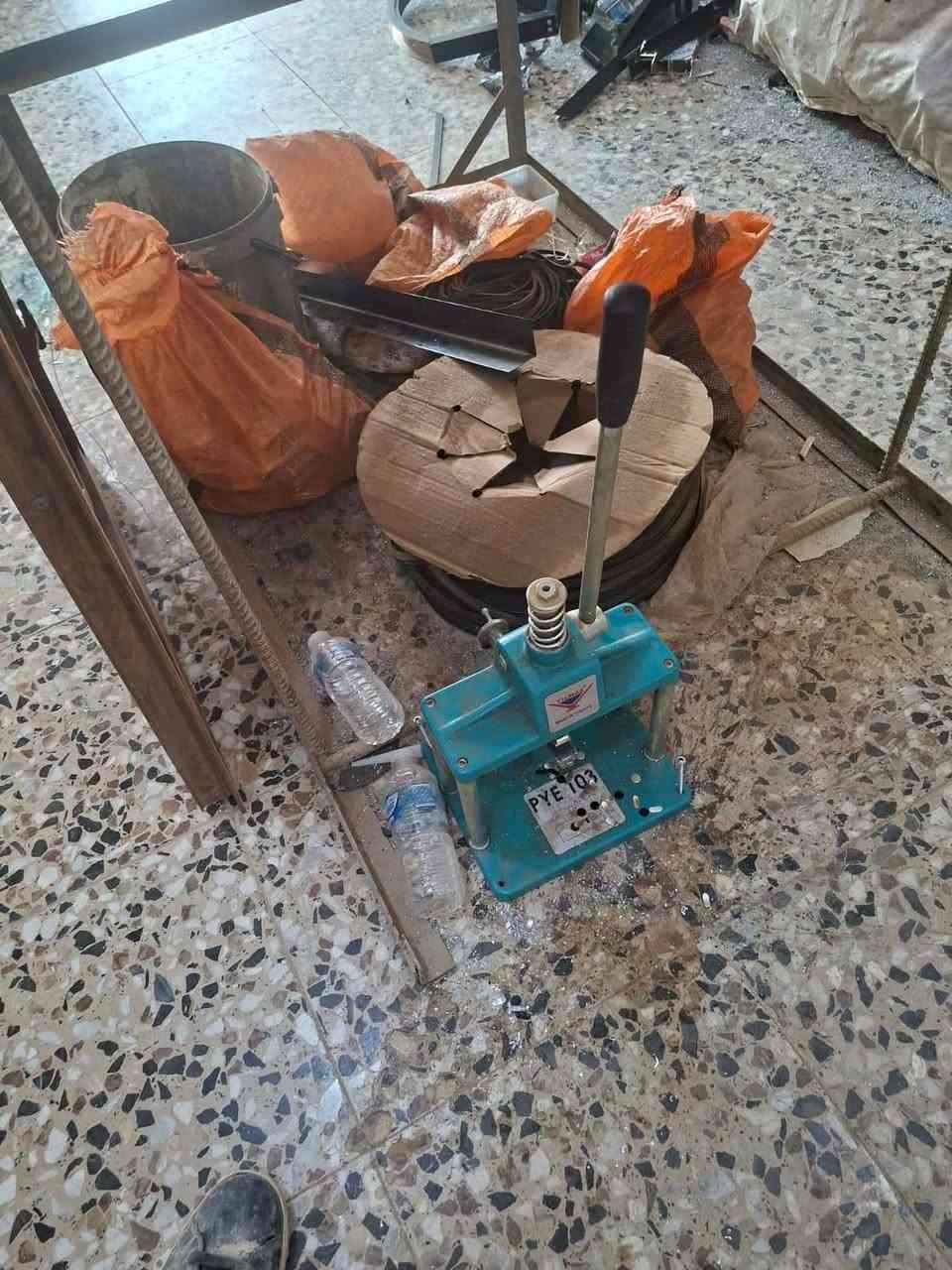 معمل المنيوم • للبيع • مستعجل