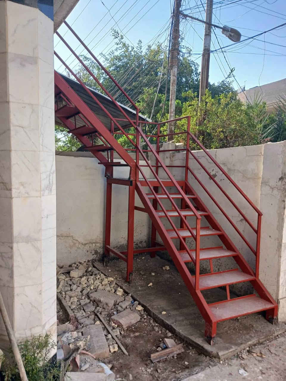 حدادة • ابواب وشبابيك • سندويج سقايف