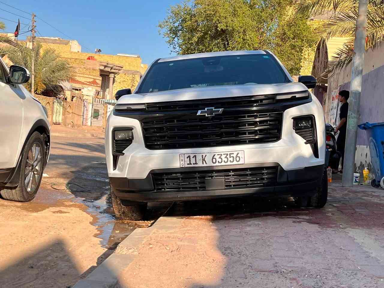 ترافرس 2024 lt
ماشيه 50 الف كيلومتر 
كامرات 360 درجه 
اربع وضعيات قياده 
السياره حادثهه صندوك وبيهه بارد جاملغ خلفي 
جاهزه من كل النواحي 
مراوس بدوج رام شعندك نزل 
***********
