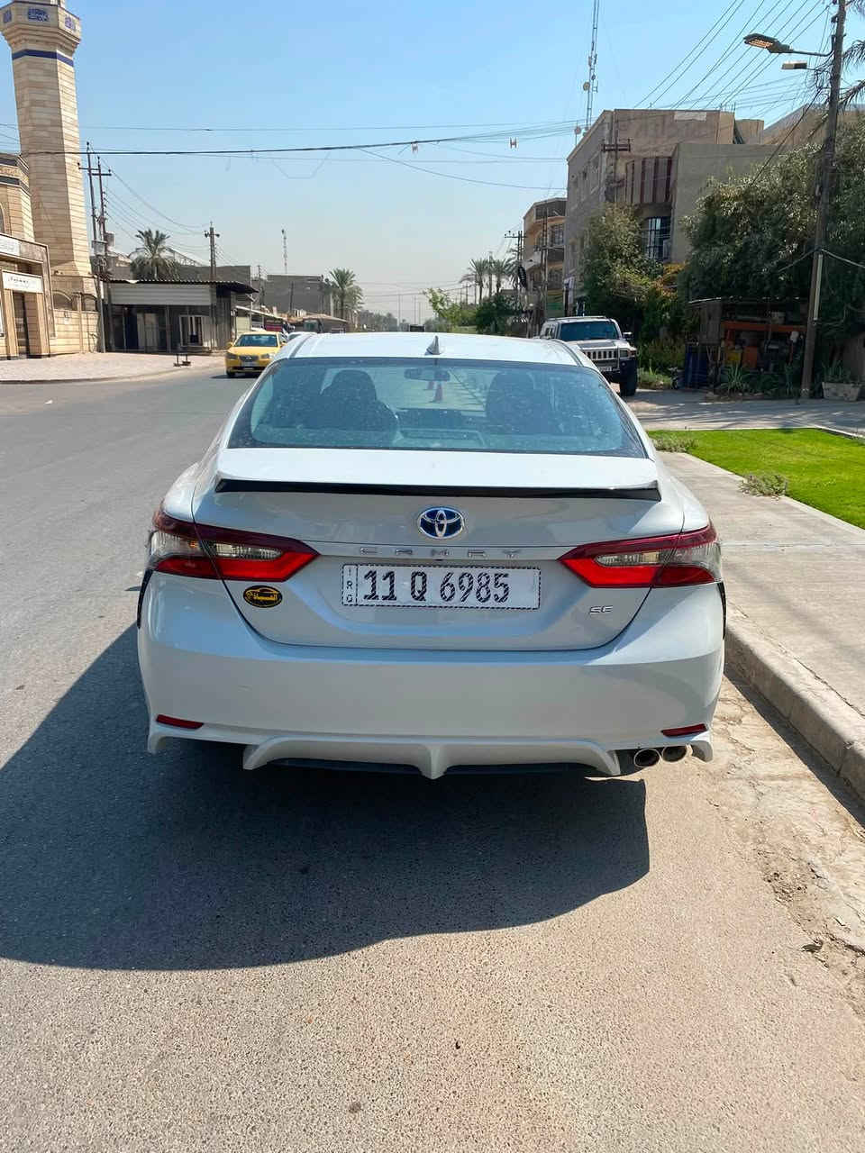 كامري موديل 2024 صنف SE بانزينماشيه 34 الف
ترقيم جديد 
مرقمه بغداد باسمي تحويل مباشره 
بيه مصبوغ بنيد وجاملغ وقبغ جنطه إضافه إلى رؤوس الشواصي الخلفيه 
ايرباك سترين فقط 

موقعه بغداد حي الخضراء 
السعر 180 قابل للتفاوض 
للاستفسار 
  ***********
