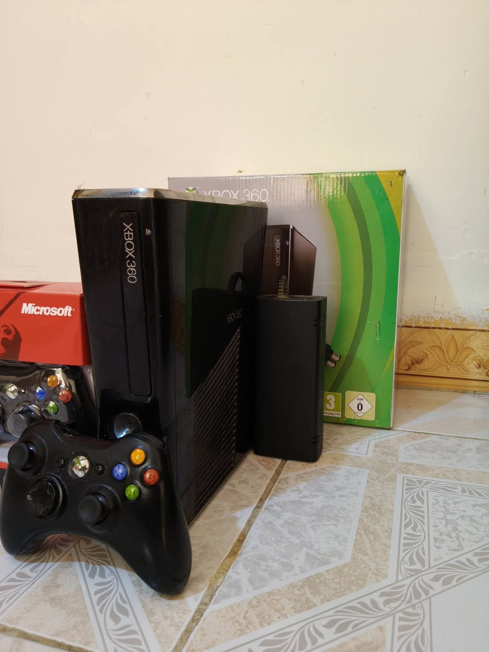 اكس بوكس 360 • مهكر • ٩٤ لعبة