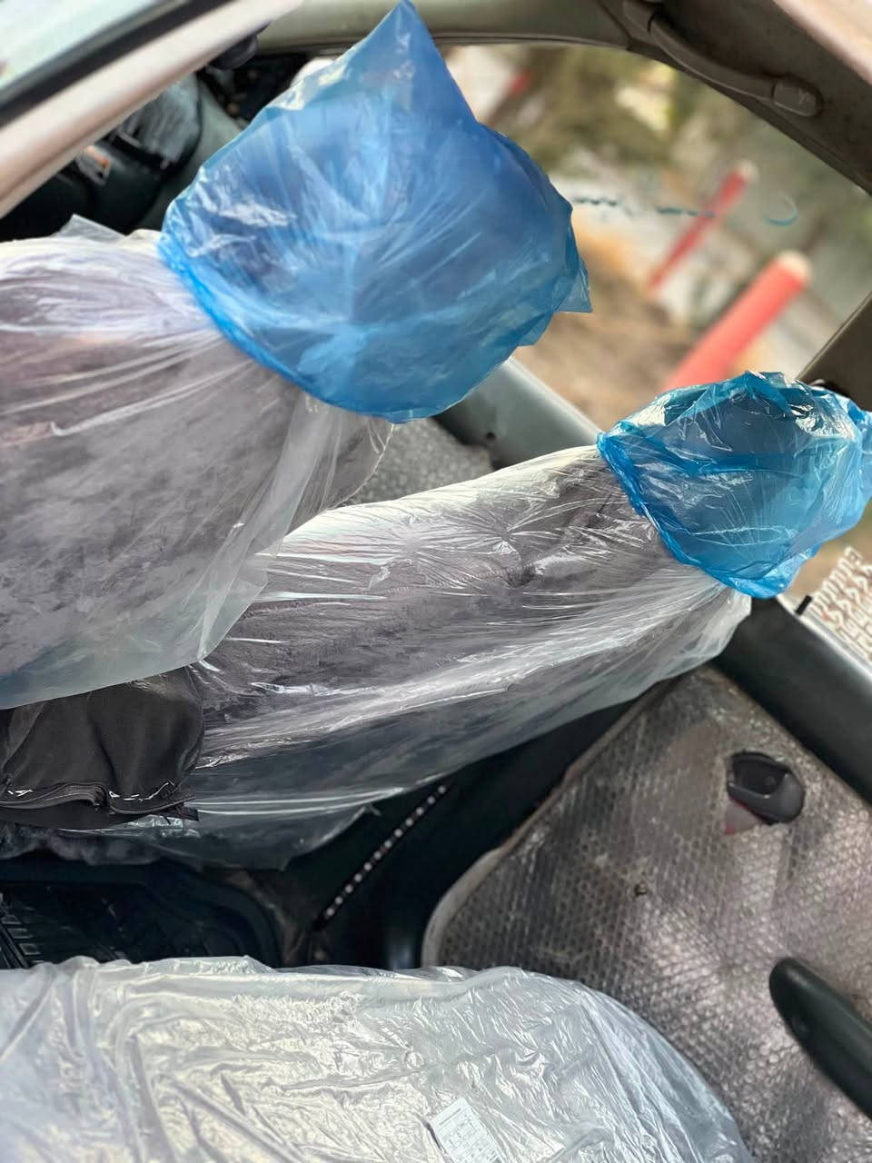 سەرەتابەناوی خوای گەورەو میهرەبان هۆندائەکسێنک 1994بۆ فرۆشتن ئاڕم پلاسیک سلێمانی چوار تایەو ویلی لۆکی لەژێرە کارەبای هەمووی بەشەرت گێڕومەکینەو دوکەڵو بوخار بەشەرت سحریش 15گەڵاو محامەلە***********واتس ئەپ💯
