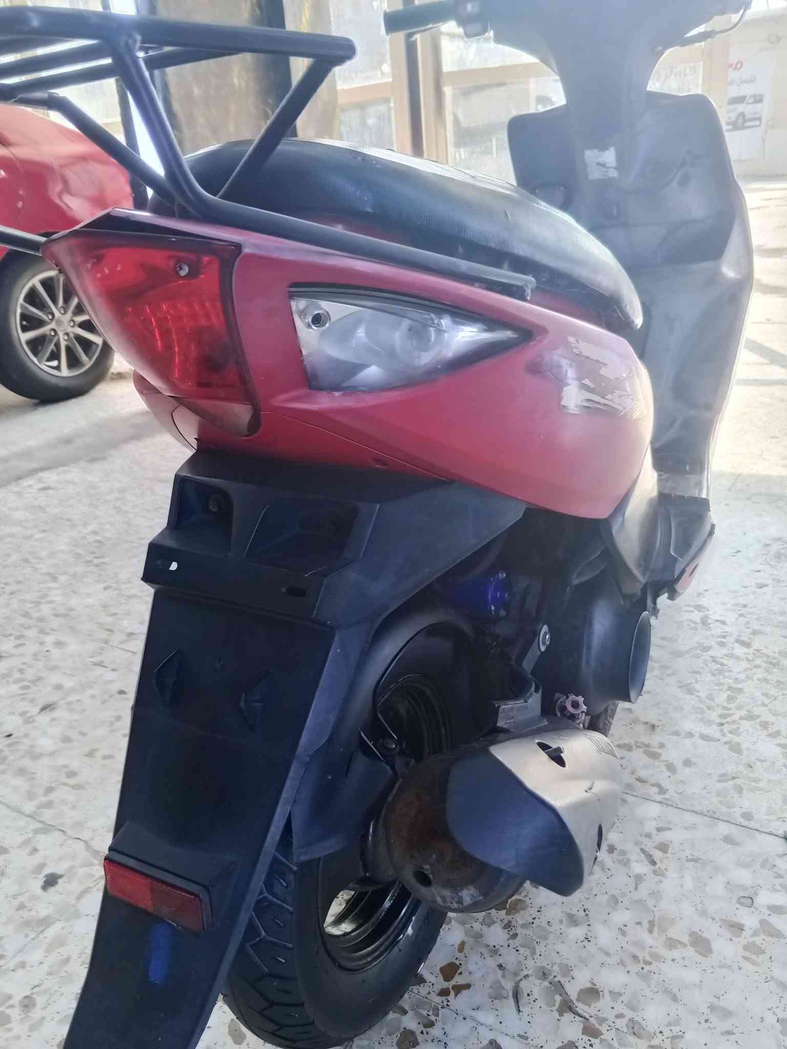 ماكس مضلع دراجة بلديه مكينه بلاديه كلها حتى ختم واحد سلف بلاده كابريتر بلا سعر 550 بيه مجال بغداد الغزاليه 
***********
