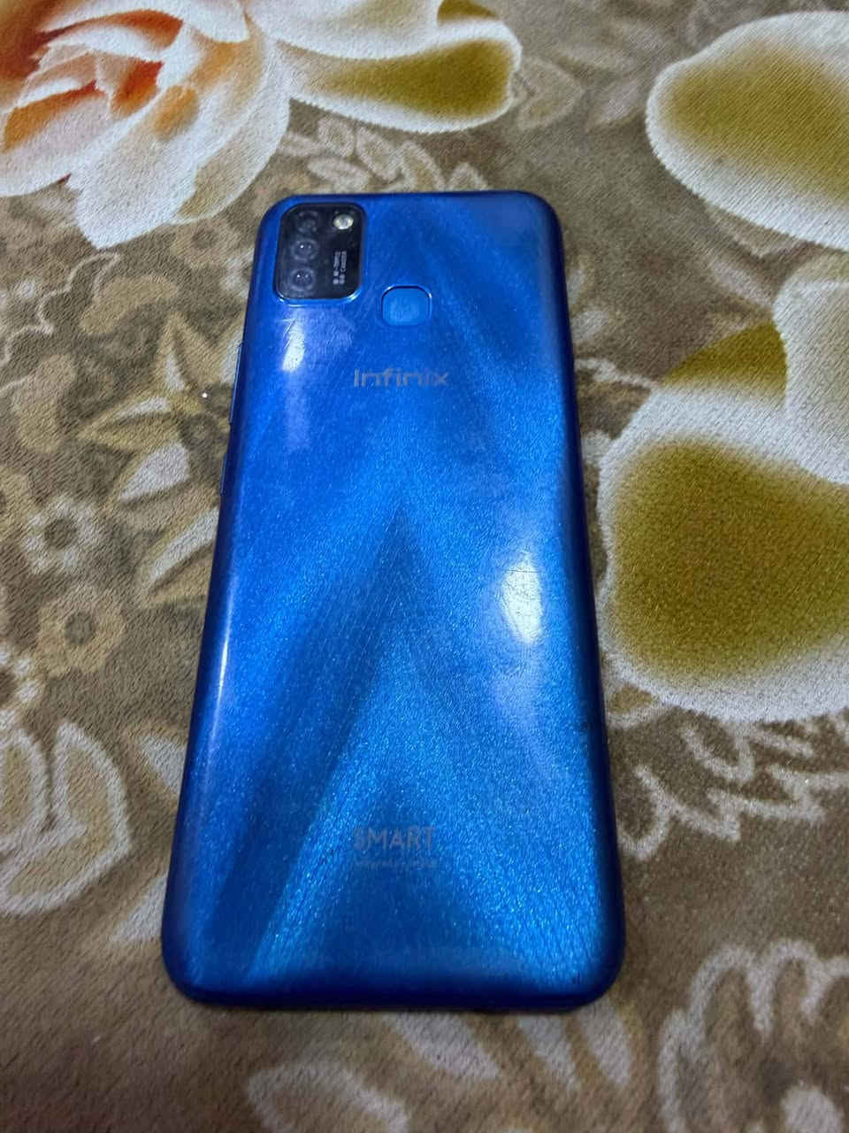 السلام عليكم جهازInfinix SMART 5 ذاكره 32 رام 3 دبل سيمكارت جهاز لوك ماواصل مصلح كله بلادي وبشرط البيع او مراوسه السعر 70 وبي مجال 
العنوان كركوك دوميز
رقم الهاتف *********** بي واتساب
