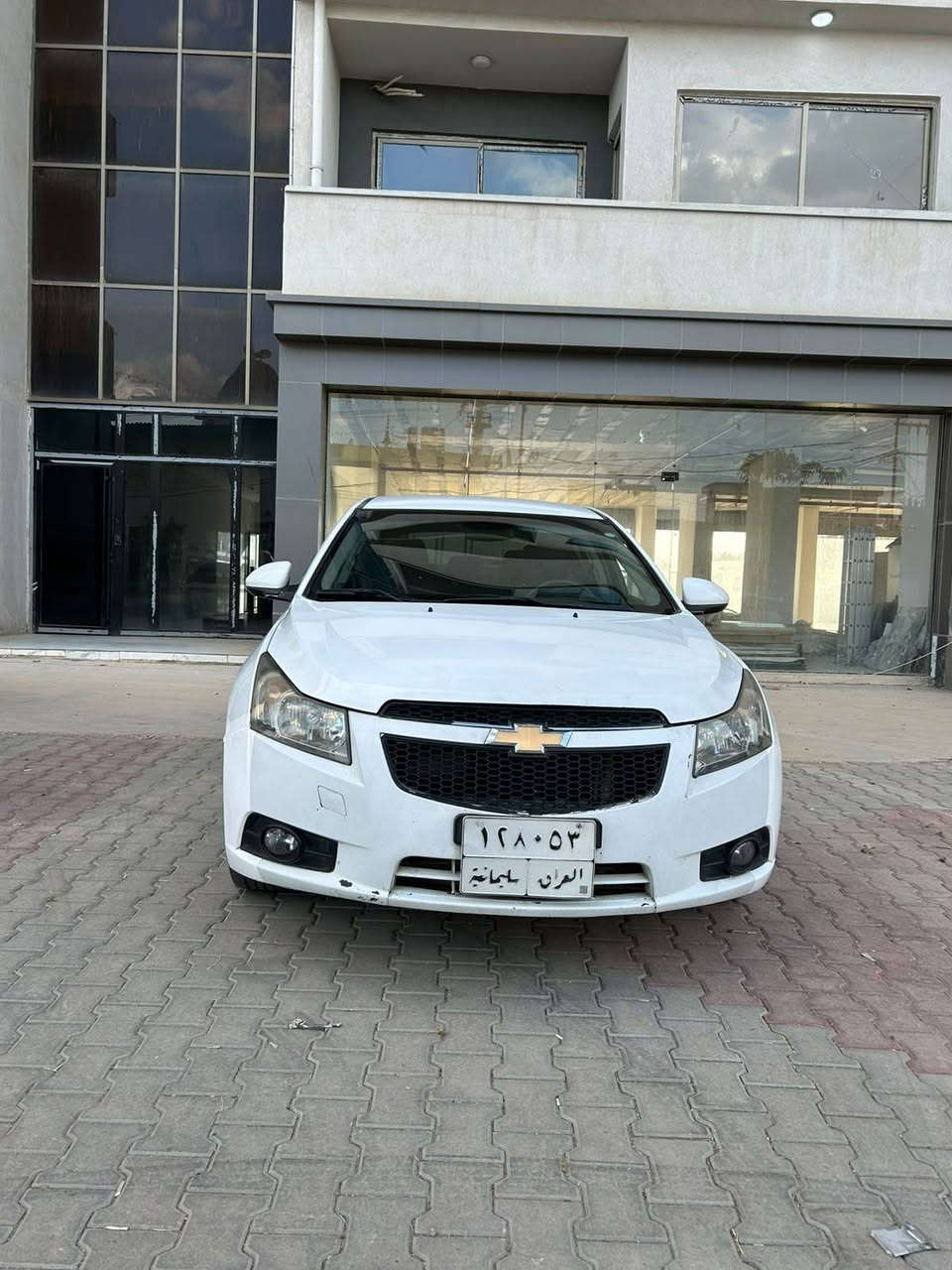 شوفليت كروز موديل 2012 كير عادي مكفول. فقط جاملغ امامي سكن صبغ بدون دواخل كير محرك تبريد بشرط سنه ويه جديد منتهي   شرط تحويل وكاله. سعر 65 شويه مجال كوبون بنزين *********** كركوك, العراق
