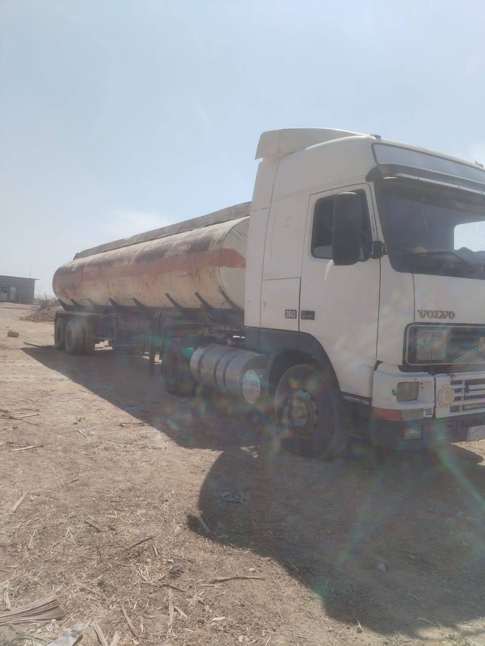 فولفو موديل ٩٥ رقم صلاح الدين التفاصيل اتصل عالرقم ***********

