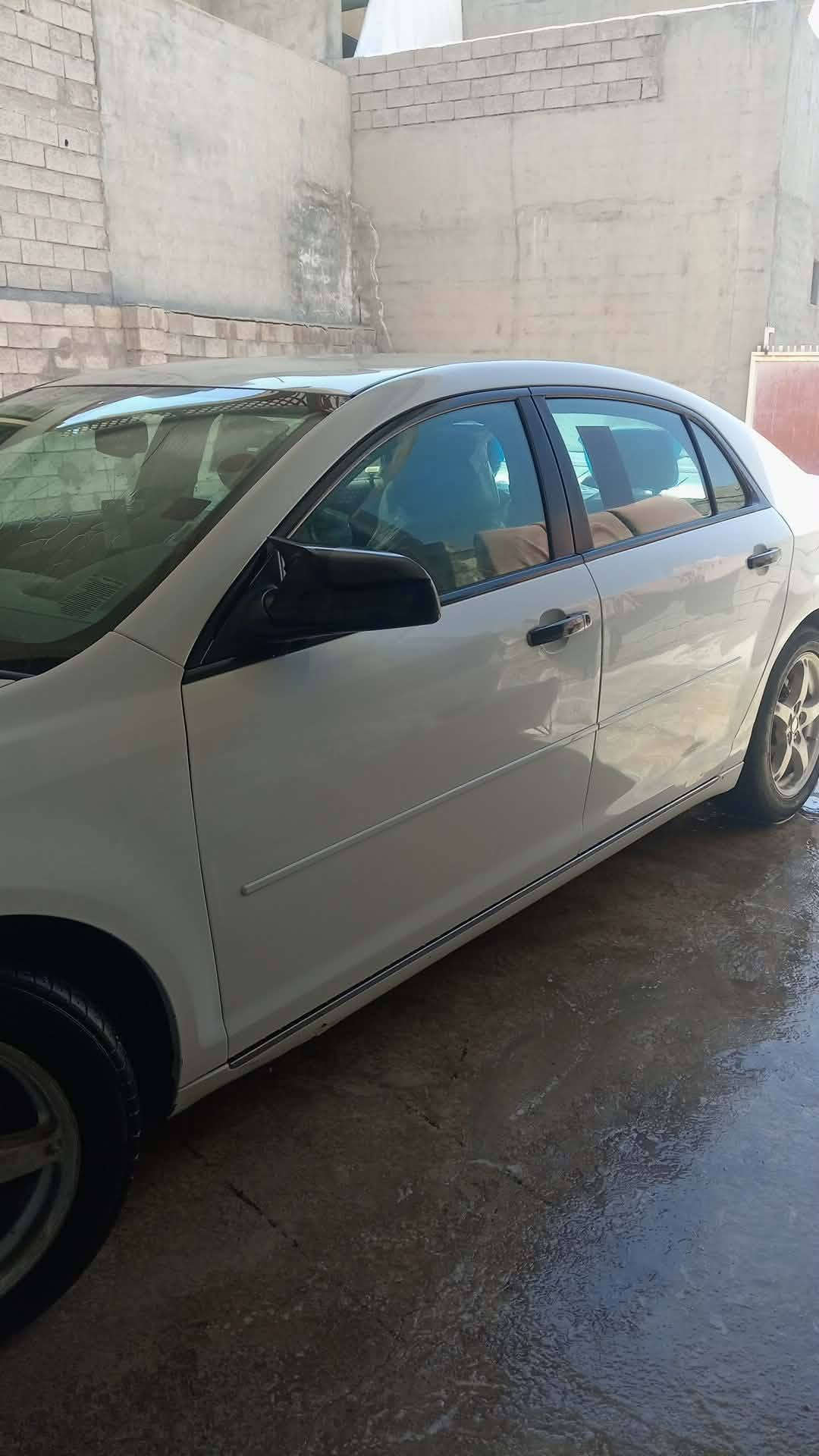 بيع مستعجل وبسعر مناسب
شوفرليت ماليبو 2012 محرك2400
رقم دهوك
بدون صبغ بيها مكانات زغار تكحيل وكم رصعه
السقف بي مكانين بكد الشبر تموج مايبين بالعين
كير ومحرك بشرط
ظفيره وكهرباء بشرط على ايدي اني مشتغلهم
حدادية امامي خلفي جديد
دسكات امامي خلفي جديد
درايم شفتات جديد
فتحة فيت بمب مسويلها
ادامة كامله بلكات ومجاول ونوزل وفيت بمب وجويتر 
دوشمة جديده
تبريد مشحون غاز جديد يشتغل بس بيه فصله يبوخ ويرجع
السعر ٦٨ وبيها مجال للشراي يشلع عيوني
شرط تحويل فقط
مكاني اربيل
*********** وتساب
*********** اتصال
اخوان سيارتي وعلى ايدي كل شي بيها مضبوط ميكانيكيا وكهرباد اني اختصاصي اشتغل بيهن
