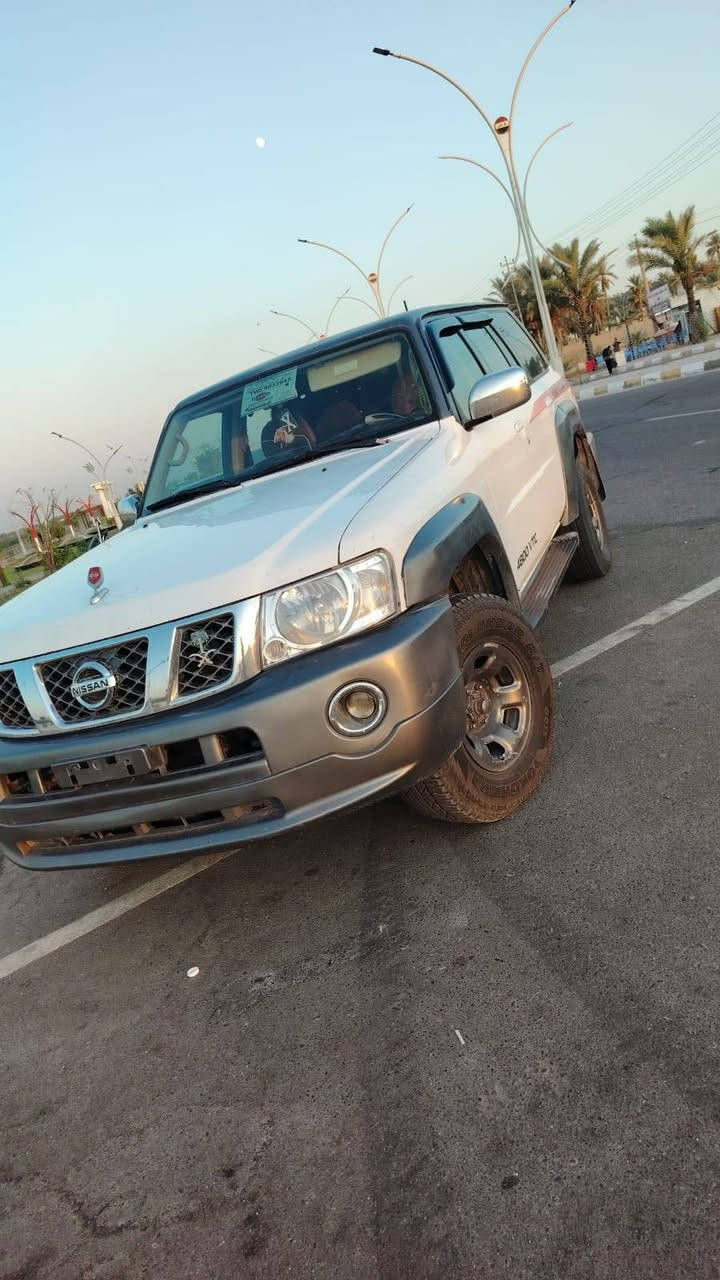بترول مزاد الداخليه السياره جاهزه ونظيفه مكفوله من صبغ اوظربه تبريد شغال دفع رباعي شغالالدفلك شغال منظمت قاز ميه وعشرين لتر  ***********
