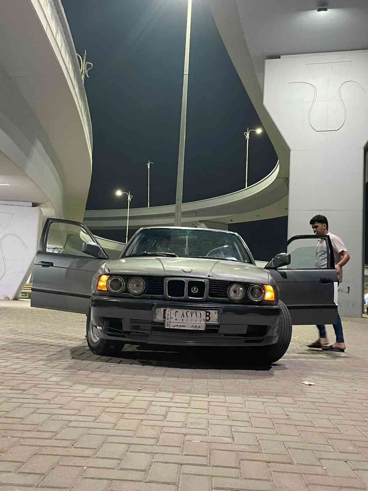 بي إم 535 • موديل 1989 • رقم كركوك
