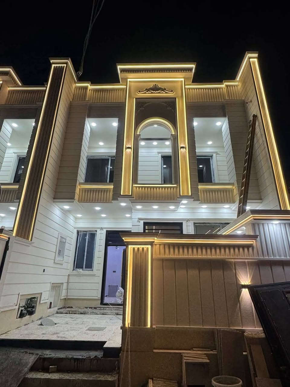 السلام عليكم
كادر من الأنبار لعمل الواجهات بنظام العمل والكرسته والعمل 
***********

