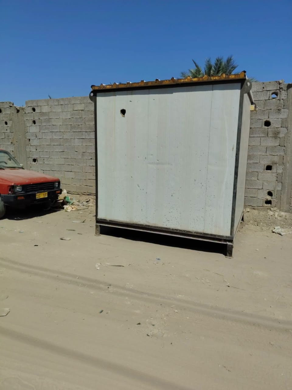 غرفة نوم للبيع وكرفان للبيع القياس 2ونص ×2 ونص
