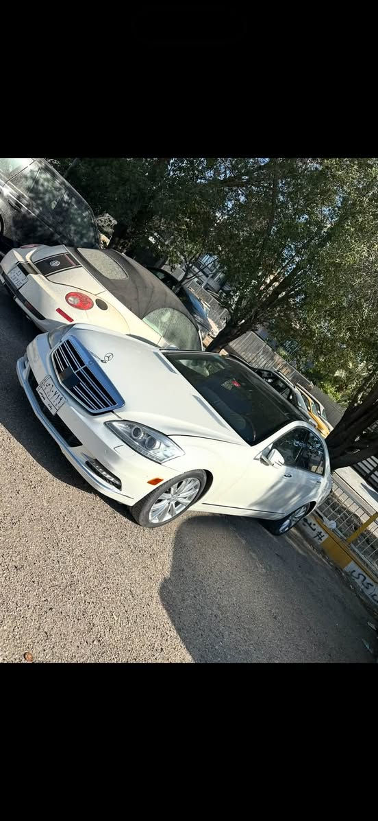 مارسيدس 2013 s550 اصل السياره كفاله عامه من كلشي بلقسط مقدمه فقط فقط 🔥🔥🔥🔥🔥68 ورقه والباقي 🔥تسديد شهري 4 ورقات واتحدى هيج عرض السياره معروفه أسعارهم بس شويه مستعجل عل بيع وبلعافيه عل تكون من نصيبه رقم بغداد بسمي مكاني بغداد السيديه رقمي ***********

نص مكتوب في الصور:
- الخميس