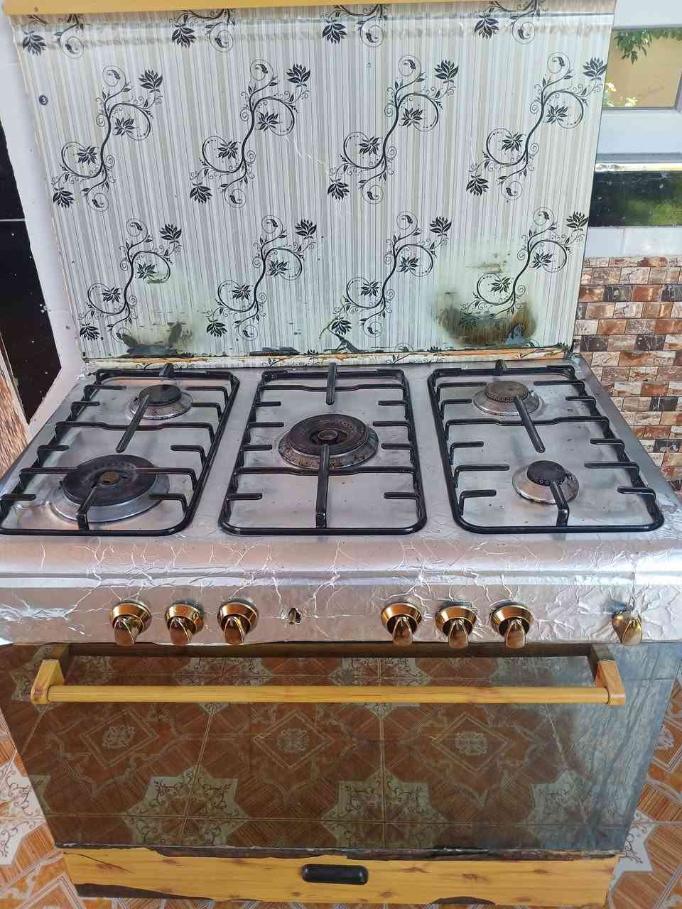 أغراض للبيع استفسار أرقام و خاص ***********   ***********
