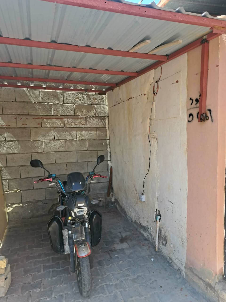 السلام عليكم من رخصت الأدمن للبيع ماطور شحن نضيف ٦ بطاريات جديده وعلى الفحص السعر ٤٠٠الف دينار وبي مجال مكاني رمادي حي التاميم لاستفسار الاتصال على الرقم ***********
