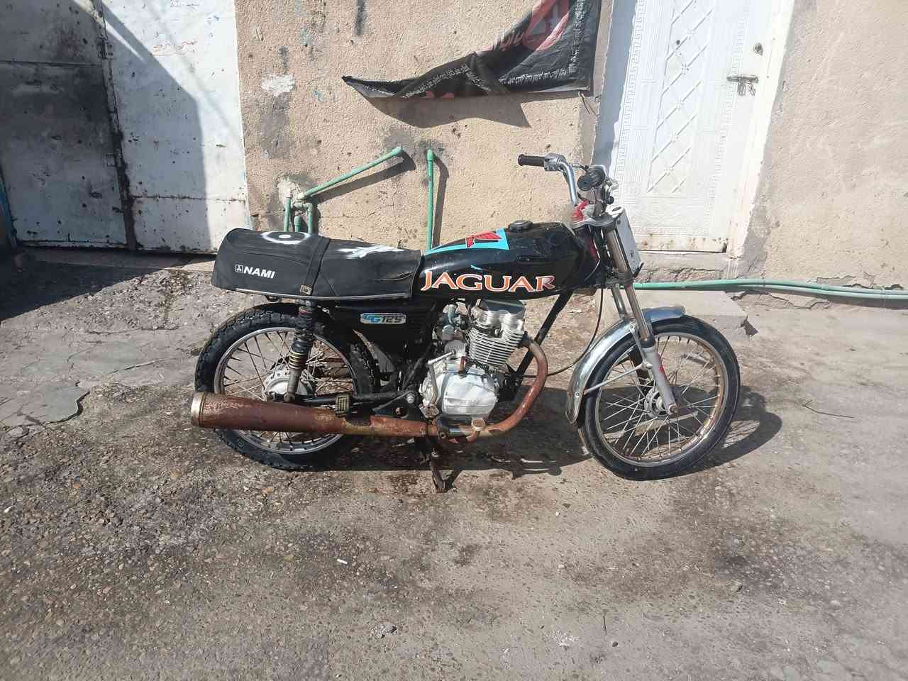 البيع سعر. ٢٥٠.        ***********
