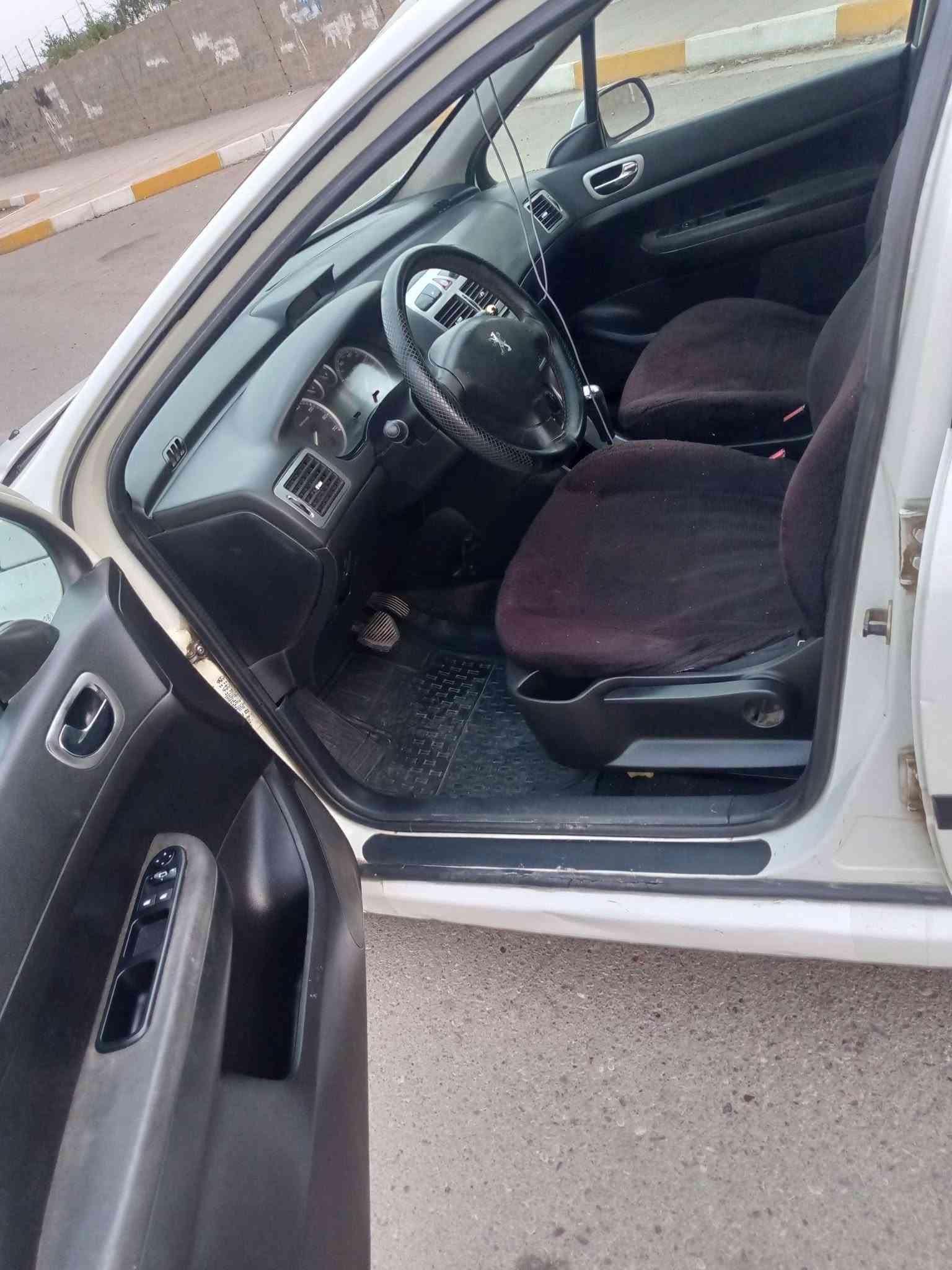 ٢٠٠٤ • بدون صبغ • كركوك