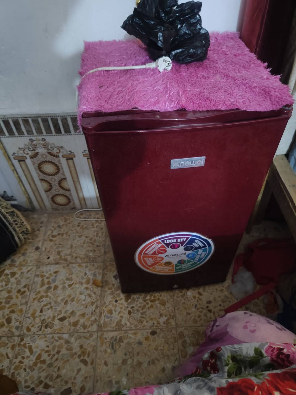 ثلاجة • براد • جيدة