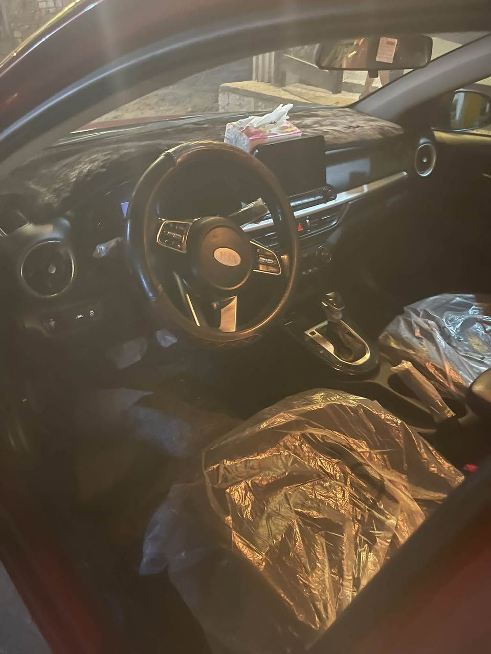 السلام عليكم
كيا فورتي وارد امريكي موديل (2019) الحادث والسونار مرفق مع المنشور ماشيه (67) ميل رادار امامي تحكم استيرن شاشه كبيره تحكم استيرن سياره حلوه وجاهزه مكان السياره بغداد السعر (114) بيه مجال بسيط للاستفسار (***********)
