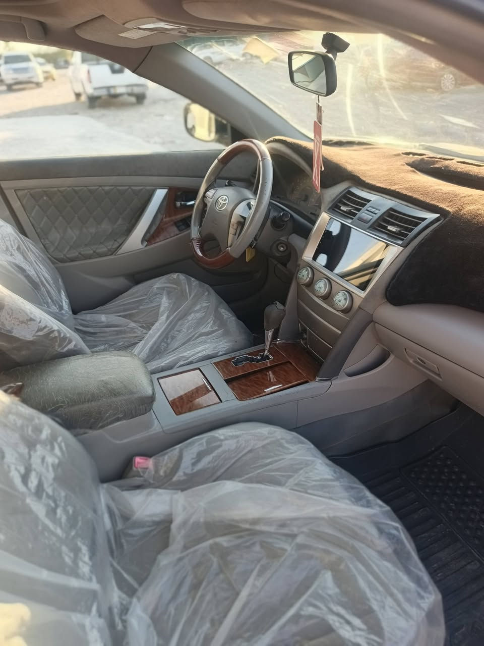 � كامري 2008 خليجي GLX للبيع او مراوس 🔥
إ👇
🚘 تويوتا كامري 2008 خليجي GLX
✔️ فول مواصفات (سلايت).
✔️ رقم سليمانيه دولي.
✔️ سنوية جديدة – شرط التحويل.
✔️ بيه قطعه وحده صبغ وباقي كفاله عامة بأي مكان يعجبك.افحص
✔️ محرك 2400 شرط.
✔️ كير شرط.
✔️ صدر جديد.
✔️ طقم تايرات جديد.

✔️ سيارة لا تحتاج أي مصروف… اركب وسافر.

💵 المطلوب: 108 ورقة (قابل للتفاوض بالمعقول بعد المعاينة).

📍 الموقع: صلاح الدين – تكريت.

📞 للاستفسار: (رقم هاتفك)
***********///***********
