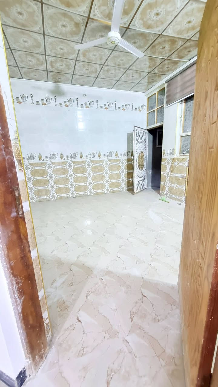 البصرة الأندلس • ١٧٠م • ٢ غرف