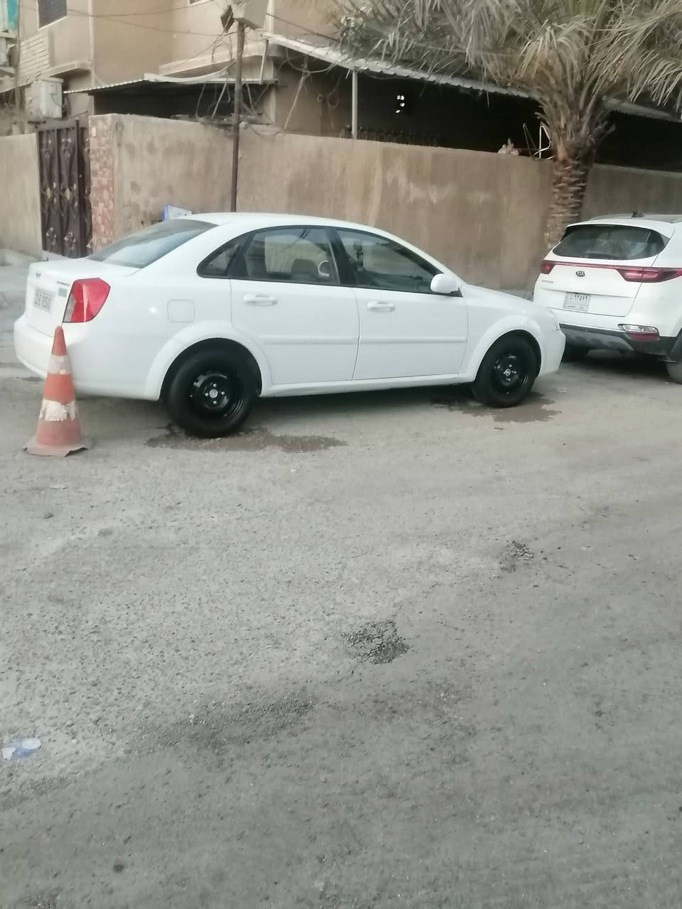 السلام عليكم اوبترا ٢٠١١ مال الشركه العامه مكفوله من الضربه والصبغ قليل بس بدوسه مكينه كير صدر تبريد جاهزه باسمي رقم سنويه جديد ٢٠٣٠ مكاني بغداد صليخ السعر 88    ***********
