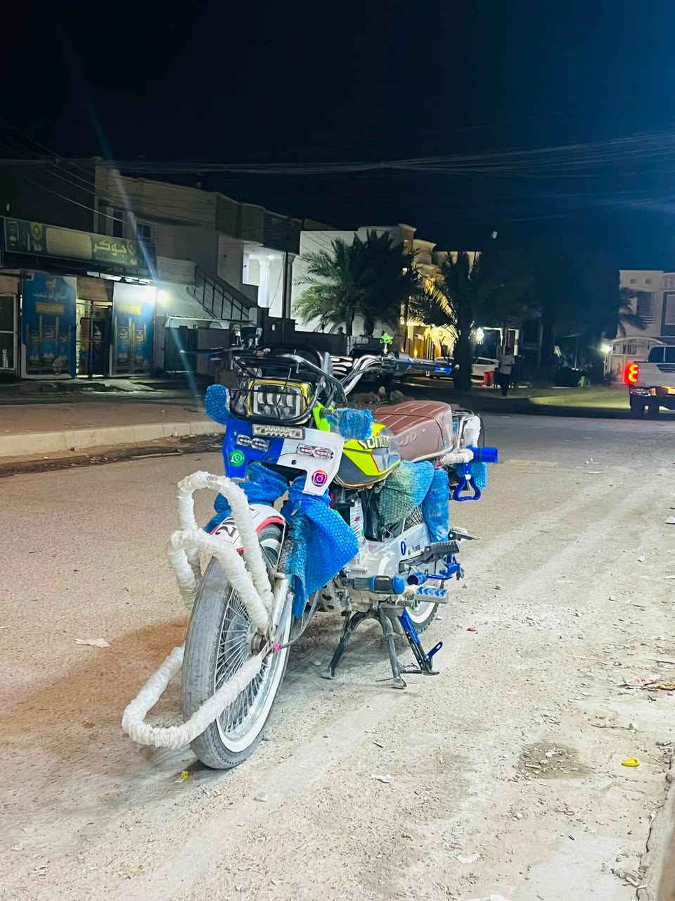 تايكر موديل 24 باب اول مجمبز على 24 حبايه مزود بكلچات رياضيه للمحرك هورن بوش بعقل رياضي ستانه وسكان رياضي السعر 800 وبي مجال شي قليل لمو شراي يعبر المنشور الاستفسار:***********
