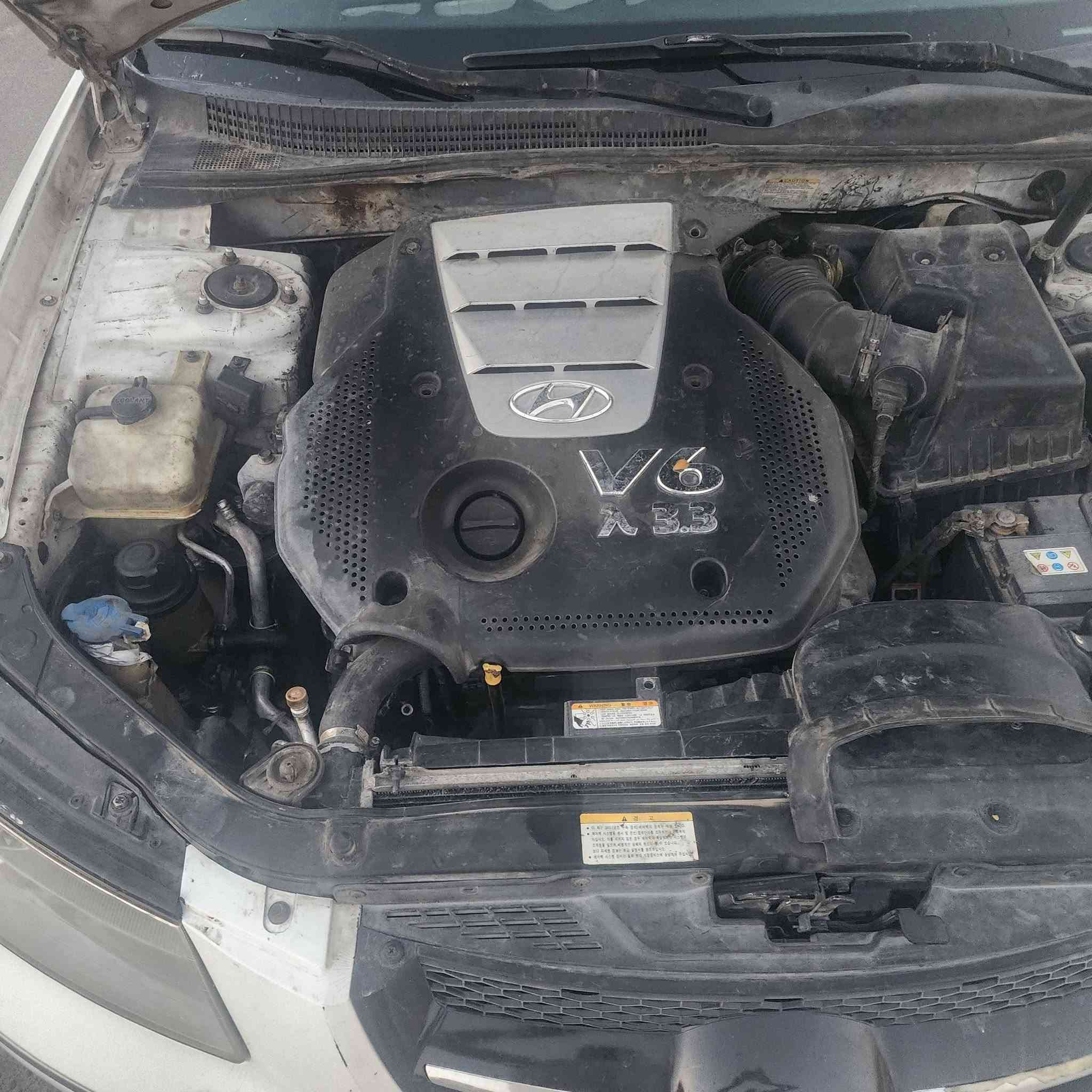 سياره سوناتا موديل ٧ ٦سلندر صبغ حزام بدون حادث فول مواصفات تخم تاير كير مكينه حداديه تبريد كهربائية كلها جاهزه السعر٨٥ وبها مجال بغداد اليوسفيه ***********
