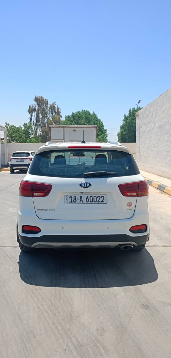 سورنتو 2019 
ماشية 151 الف 
رقم بابل ومكانها بابل 
نص فول بيها بارد موضح بالصور
 بيع او مراوس بتوسان حديث 
222$
***********
