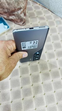 تكنو كامون ٤٠ برو • ٢٥٦ • ٨+٨
