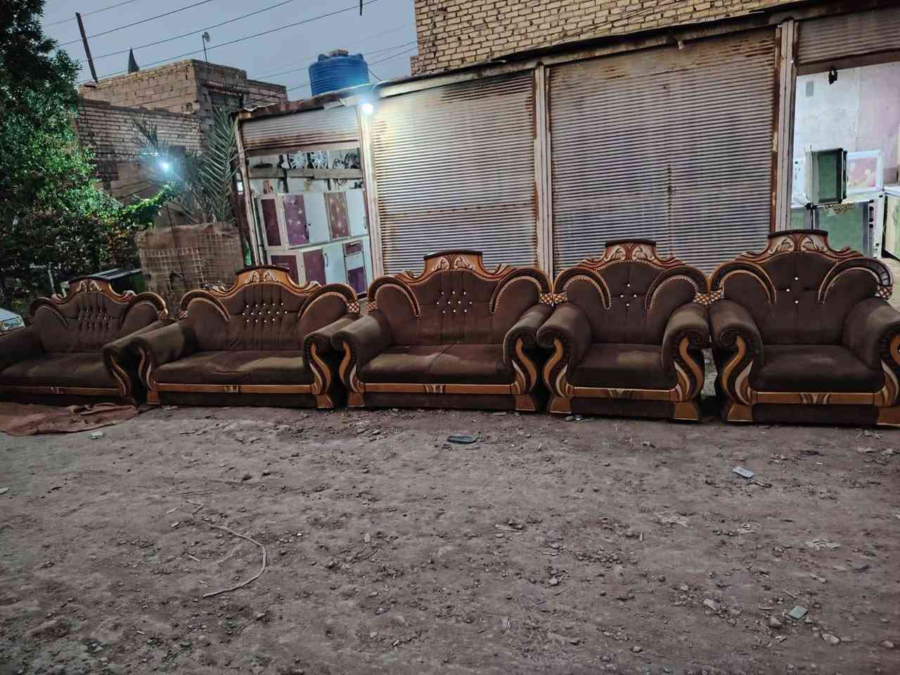 تخم الواحد على 160قفل نضيفات القاسم حي العسكري ***********
