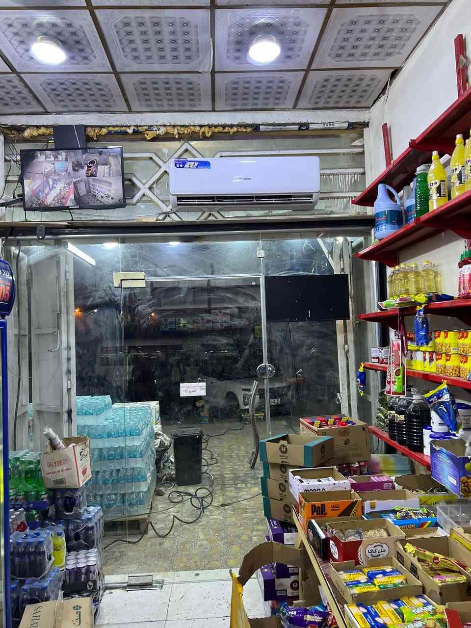 يا الله أسواق لبيع لعدم تفرغ خوان محل يجار 350 سعر ٤ملاين أسلمه مفتاح 🔑 محل بي شغل خير من الله بس يرادله مسواك بي نواقص ما مسوك رقم ***********البصرة جمهورية بصف إفران سوداني ومطعم روعه
