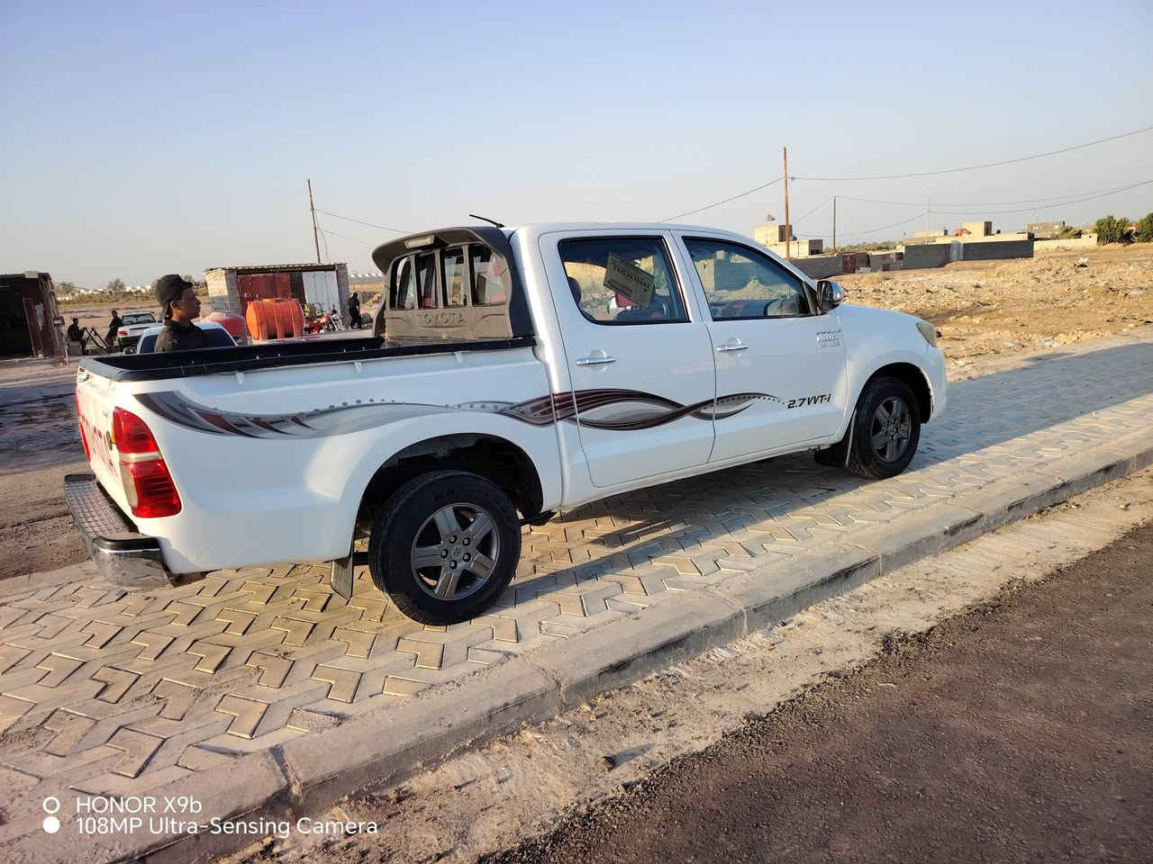 السلام عليكم فلاونزه للبيع 2013 كيرعادي رقم ميسان كفاله عامه  من كل النوحي. عدى بيها شويه صبغ بلدوسه جوى طخه رصيف  سياره احلا من الصور جاهزه من كل النواحي  *********** مكاني عماره
