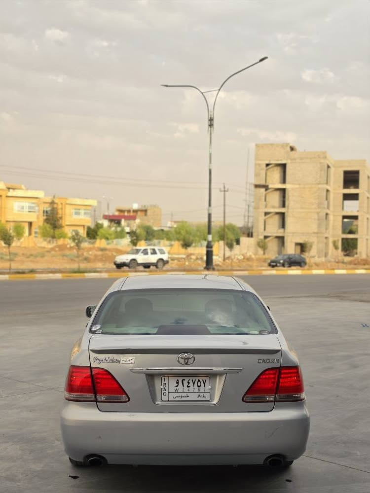 شاهینەی بڕاوە
مۆدێل 2005
180 گچکە بە گچکە
گێڕ و مەکینە بەشەرت بێ دوکەڵ
ڕۆنی گێڕی گۆڕاوە 
تەبریت سارد و گەرم
3 دوگمە
سەلاجە
ئاوێنە کارەبای شەفت 
کوشنی پێشەوە + دواوە کارەبایی
تەعدیل سورعە بێ کێشە بە شەرت 
کامل کارەبایی بێ کێشە 
تەقەو ڕەقەی نیە
کامل مەسرەف کراوە
زەڕبەو لێدراو و سەقف و حیزام بەشەرت
کەڤەر و شانسی بەشەرت 
کۆدی بۆکراوە 
سەیارەی ماڵانە مەعرەز نیە ماڵی دۆستە

سعری45 گەڵا
بۆ  پەیوەندی *********** رانية, السليمانية
