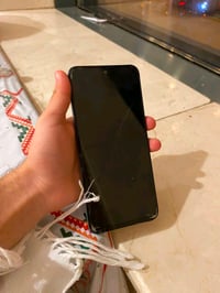 تلفون هونر x7dبسعر 75الف الشاشه مكسوره التلفون على كد الفلوس