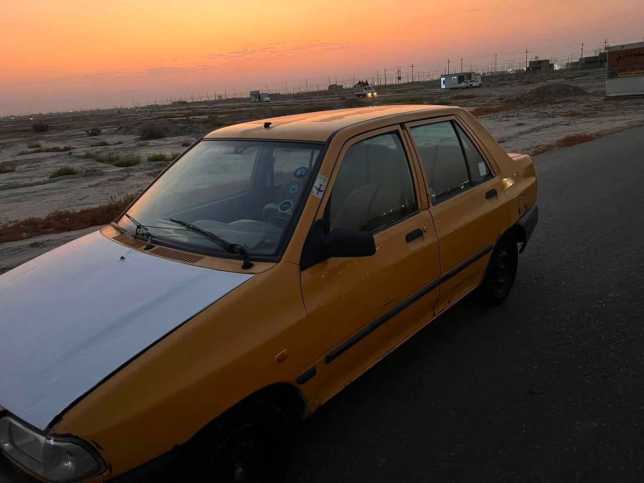 السلام عليكم 
سايبا موديل ٢٠١٥
مكفولة من التبديل 
مكينة كير مكفولات 
سيارة نضيفة كلش 
٤تايرات جدد شدهن قبل سبوع 
باتري جديد كلها خير من الله مناقصها شي 
راعيها موجود بلديوانية بنفس اليوم مداور 
عليها غرامات ٣٥٠الف 
بيها دحجه بسيطه كلش حتا مامبينه بلجاملغ الامامي 
سعرها ٣٢بيها مجال مكانها ديوانية 

***********
