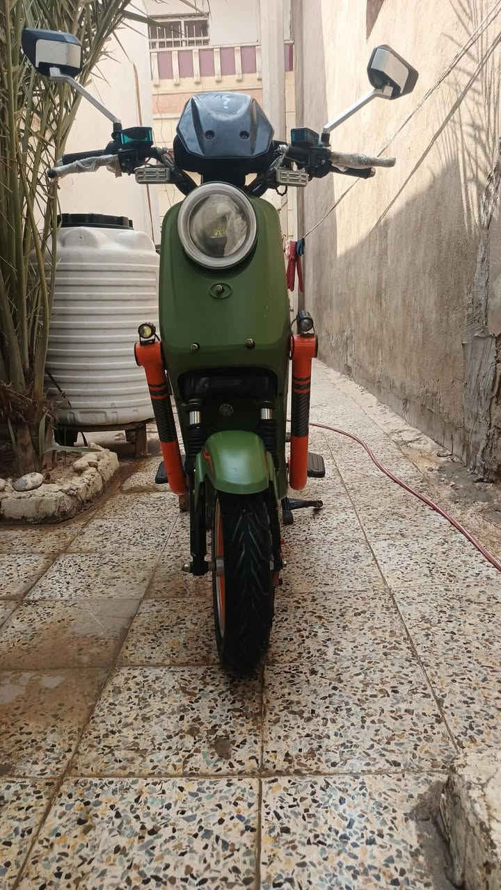 دراجه شحن • نضيفه • اكس 900