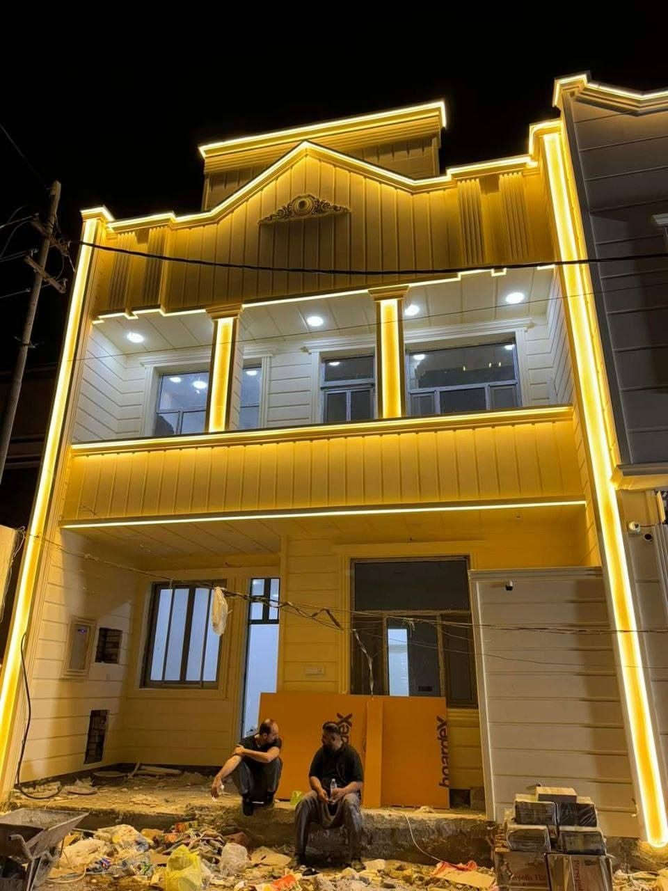 بمواد الفوم التركي🏡: "نصنع الفخامة ونرسم الجمال في كل واجهة وكل زاوية. 
نتميز بسرعه والدقه في العمل
وبضمان ١٥سنه من الشركه المصنعه
وباسعار مناسبه
عملنا... عنوان الإبداع والتميز." ✨🏡***********
