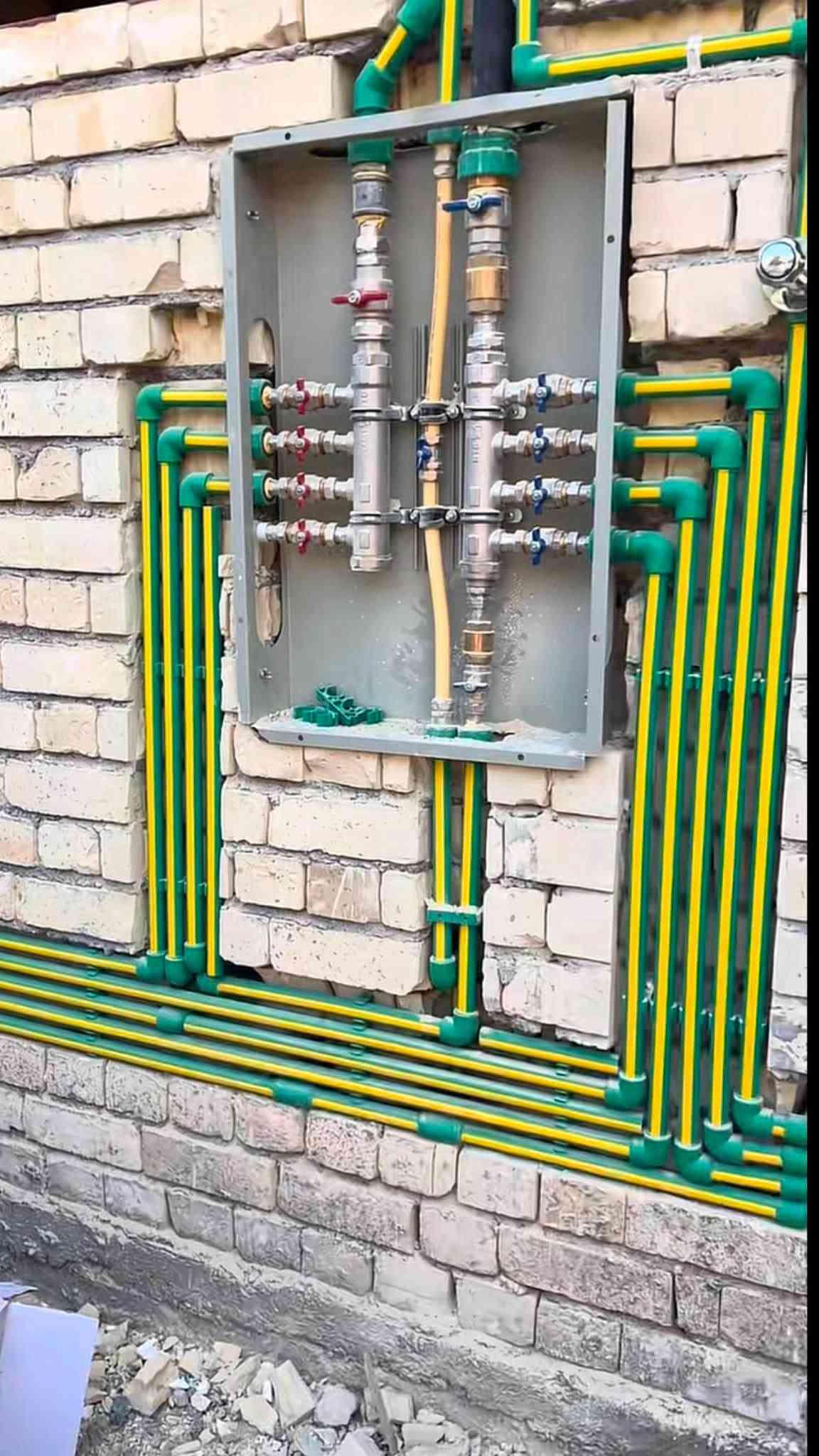 عمل تأسيسات صحيه 
***********
