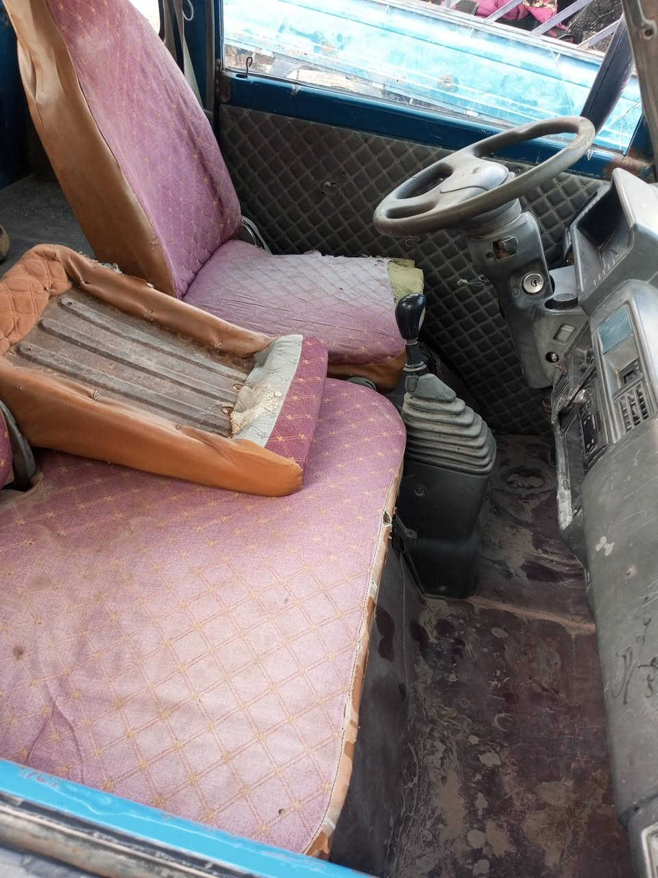 كيا حمل بنكوا للبيع موديل 96صاحبه ميت بجديد مستمسكاته موجوده ابيع هل موجود كفاله عامه سياره للاستفسار اتصال ***********
