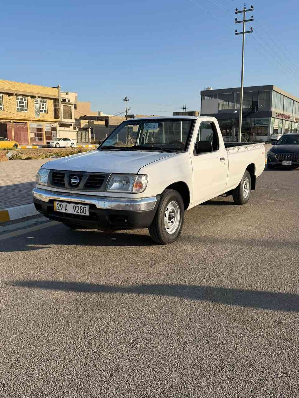 نيسان شبوط للبيع
موديل 2002 

رقم واسط سنويه ل2029

كير مكينه اكسل وشاصي مكفولات 

تخم تاير جديد 

صدر امامي خلفي جديد 

مكينة بوضع الشركة 

بيه جاملغ امامي صبغ فقط 

السيارة جديدة بدون اي نقص 

السعر ٦٧ $ وبيها مجال بسيط 

العنوان / واسط - الصويرة 

***********
