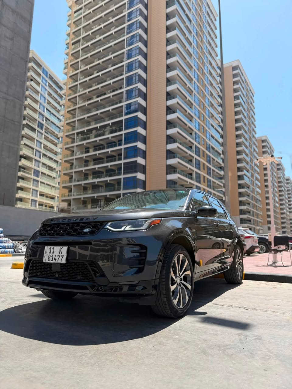 🚘 للبيع رانج روفر ديسكفري 2024 🔥
✨ فول مواصفات ✨

• موديل 2024
• فول مواصفات
• داخلية فخمة وراقية
• شاشة ومزايا ترفيهية متكاملة
• كاميرات 360°
• حساسات أمامية وخلفية
• فتحة سقف
• جلد فاخر
• مقاعد كهربائية
• تحكم بالمقود
• أنظمة أمان ومساعدة للسائق
• تشغيل بصمة / دخول ذكي
• دفع رباعي
• تكييف قوي وتبريد ممتاز ❄️
• مواصفات عالية جداً ومناسبة للعوائل والاستخدام اليومي 🔥

📍 الموقع: بغداد – اليرموك
📞 للاستفسار: ***********

للجادين فقط، سيارة تستاهل المشاهدة 👌🔥
