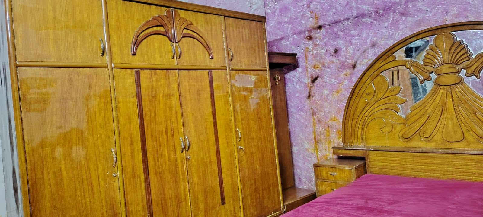 غرفه صاج 4 ابواب ملخق السعر350 ألف المكان الحسينيه الراشديه بغداد يوجد توصيل بل اجره التواصل على الرقم ‏‪***********‬‏
