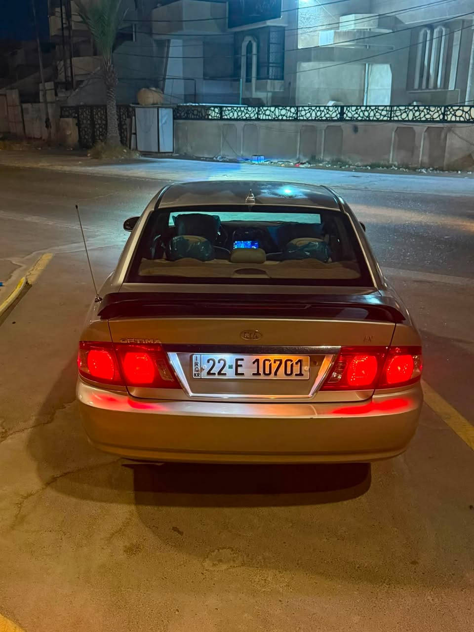 💥 كيا اوبتمه 2004 امريكي 💥
قطعتين صبغ فقط جاملغ امامي وجاملغ خلفي فقط سياره كاه عل بلاد ما عده هاي القطعتين الصبغ 💥 

مكينه 2.0 و كير اوتو و ضفيره كله حاويه شاده علا ايدي من ابو عراق السلطانيكله جديد مكيابو عراق السلطانيشاده

شاد راديتر سيراون و مي احمر زيتي انسه شي اسمه حماوه و تبريد بيه ثلاجه مشالله شرط ترايك من بصره الزاخو 

🟢 رقم دولي -✨ باسمي رقم اربيل 

رقم هز سنويه 2031 كله جديد هذاك شهر سويته 

شرط التحولي تحويله ثاني يوم 

و غرفه علا وضع شركه نضيفه

منضومه زنون عدسه عالي ناصي 100 دورلا شاده

تبريد ابيانو 

تدفئة  وتبريد ❄️شغال 

صدر امامي خلفي جديد 

سيارة🚗جديده 💥 كهربائيات كله بلادي 

* شاشه كامره ايباد كله شغال  

مسويله سياره كله عازل حراري الجام 

سياره كامله علا اخر حبايه و و بل عافيه عل ياخذه 

اخوان و كلشي اكو بل سوك و السياره النضيفه شي اكيد سعره يختلف عن سياره التعبان و السياره اني مكمله علا اخر حبايه بدون نقص برغي 

🎊 السعر 75 وبيه مجال بصيط

📍 العنوان ؟

بغداد الغزاليه

📞 للاستفسار

***********
