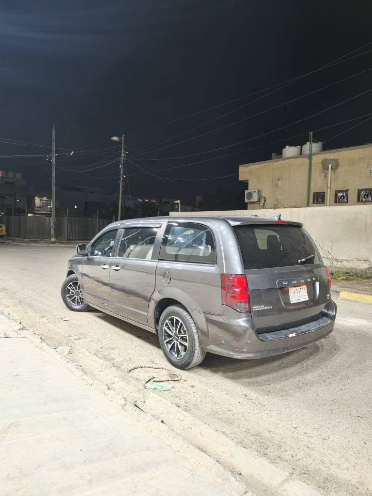 دوج كرفان ٢٠١٩ جيتي وموصفات الجيتي معروفه حادثها جاملغ وبنيد وداخل العراق بيها قبق جنطه مبدل بدون دوخل وسونار كدامك والسياره كير مكينه خير من الله التفيده يتصل *********** وسعر سياره ١٤٠ ويها مجال  وشوف سونارها يله تخابر وترهم مراوس بفورتي  عنوان بغداد بلديات بغداد, العراق
