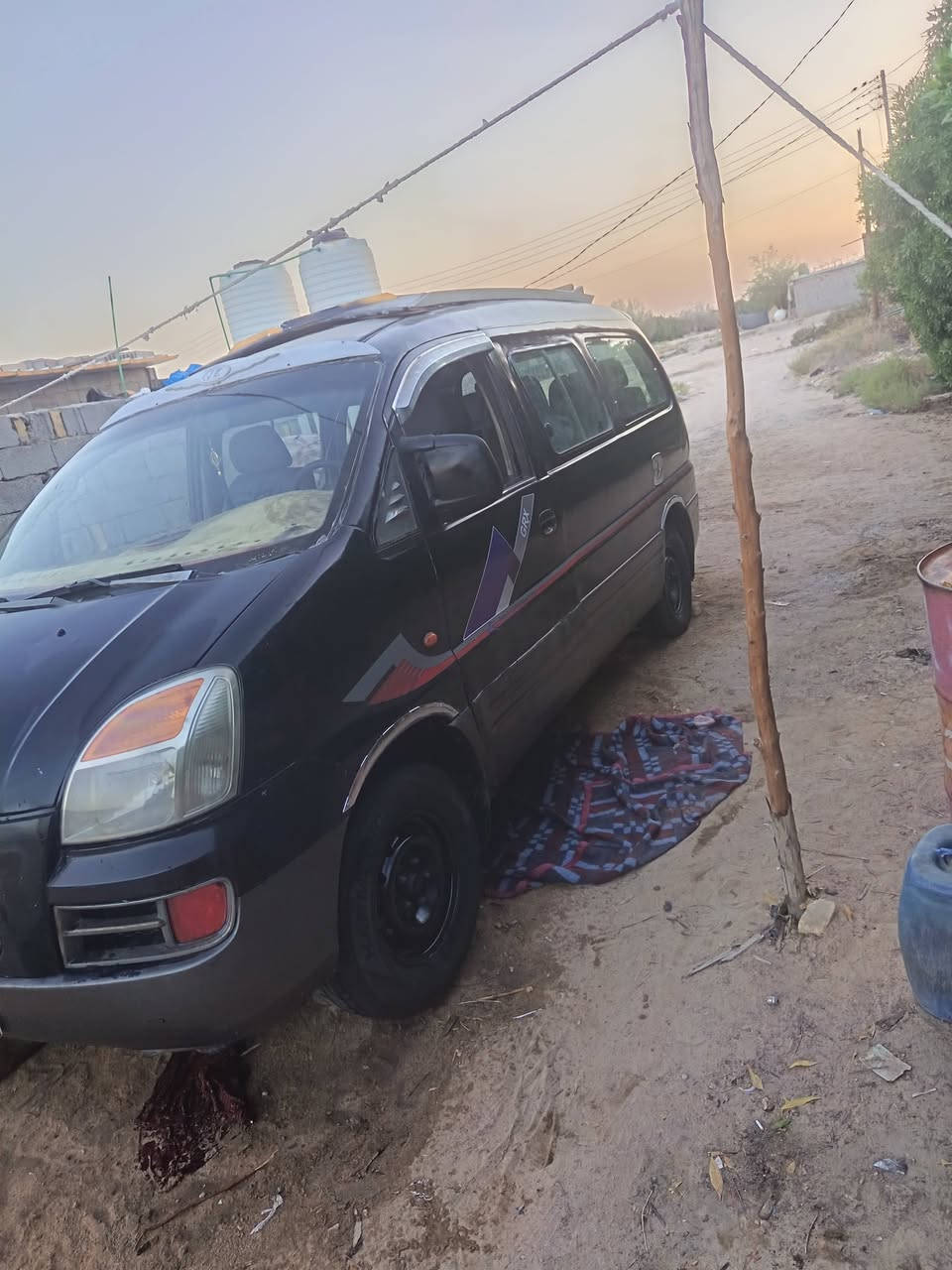 سلام عليكم سياره للبيع ستاركس 2006 مفتوح كير عادى سيارة بيها تجيا مصبوغه عام مراوس تكسي فقط سنويه تنتهى 2030رقم بابل رقمي ***********
