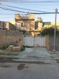 دار قديم للبيع ينحسب كاع في الدوره شارع البريد شارع المحكمه من جهت شار...