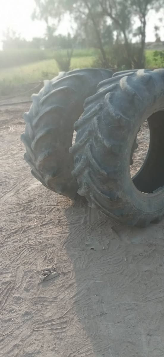 تايرات • ٣٨ و٢٨ • بابل جبله