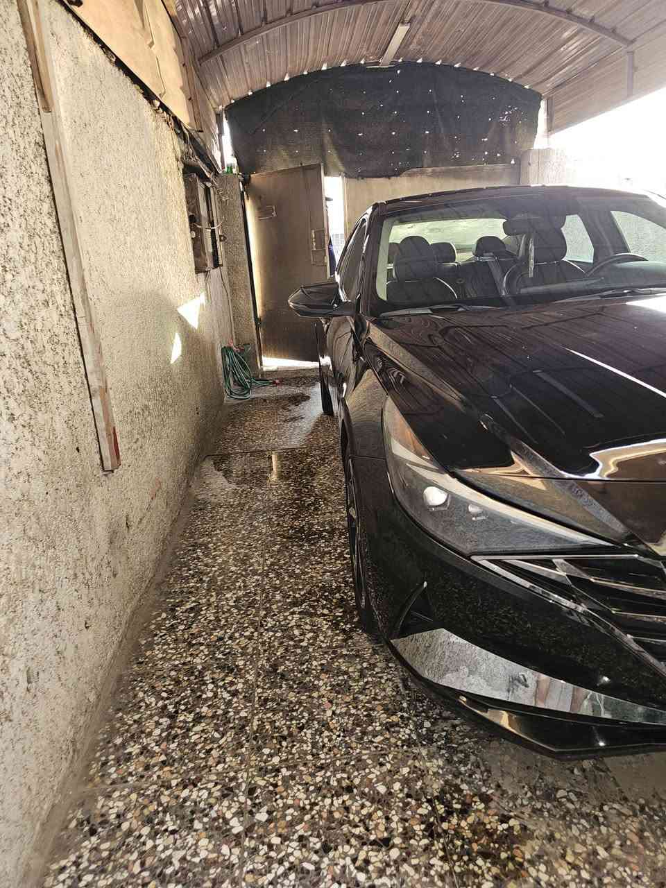 السلام عليكم النترا موديل 2023 حادثه سرقه شاملغ وباب سياره فول مواصفات سياره ليمتد واحد على واحد سياره جديده بمعنى كلمه قبل للشارع
​رادار أمامي مانع تصادم وبريك ذكي.  
​رادار جانبي نقاط ميتة (Blind Spot).  
​نظام المحافظة على المسار وتحديد المسار (LKA / LFA).
​رادار خلفي وتنبيه حركة المرور M.
فتحة سقف، لايتات أمامي.
شاحن لاسلكي  سعر 130
رقم الهاتف.‎*********** 
 #بيع_سيارات #شعر_شعبي 

#فيسبوك #العراق

نص مكتوب في الصور:
- BidCars