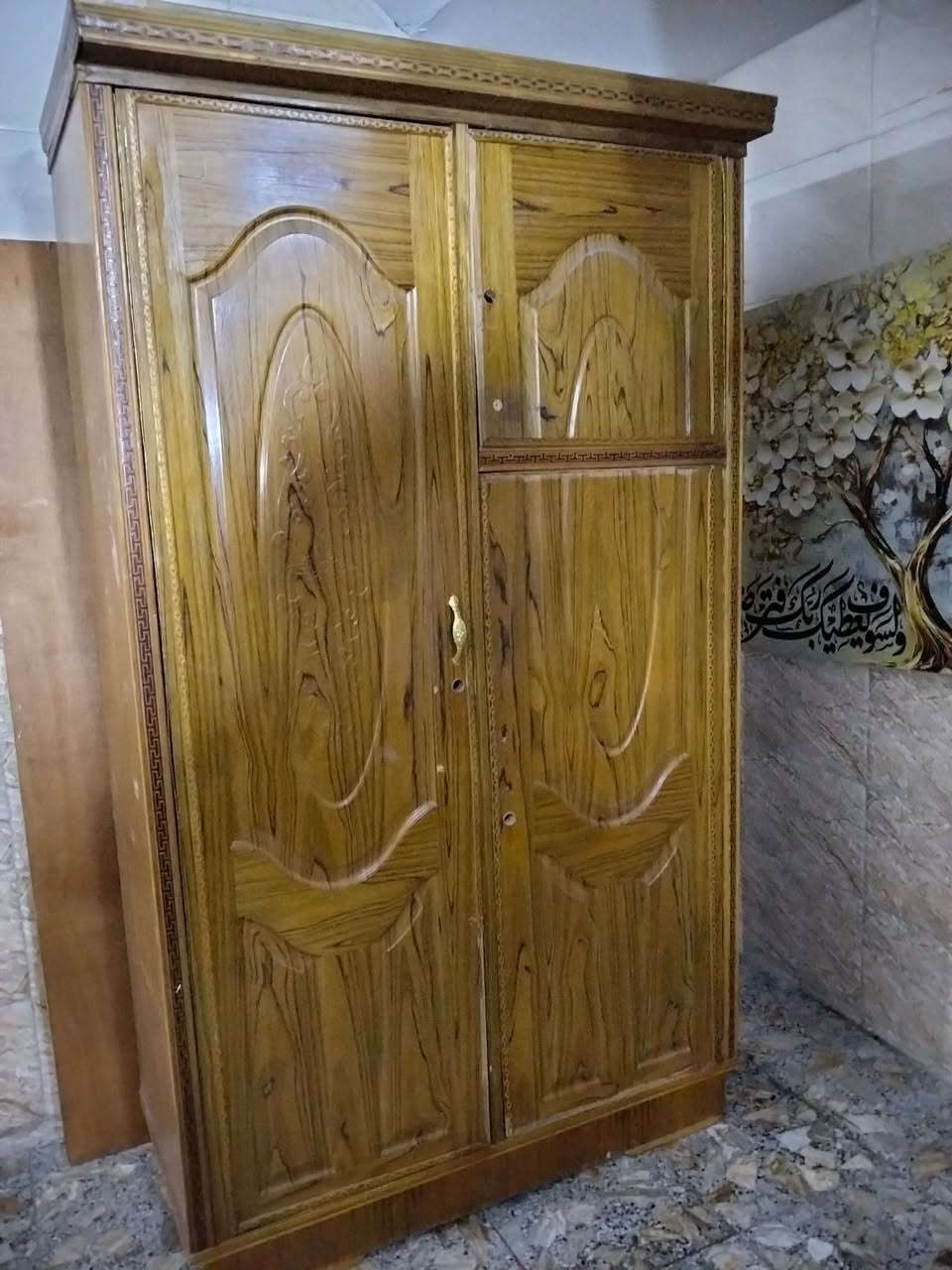 غراض للبيع نضيفه مكاني بغداد مدينة الصدر اكو خدمة توصيل ❤️🍒 لمو شراي لا يدخل خاص يتعبني رقمي واتساب ***********
